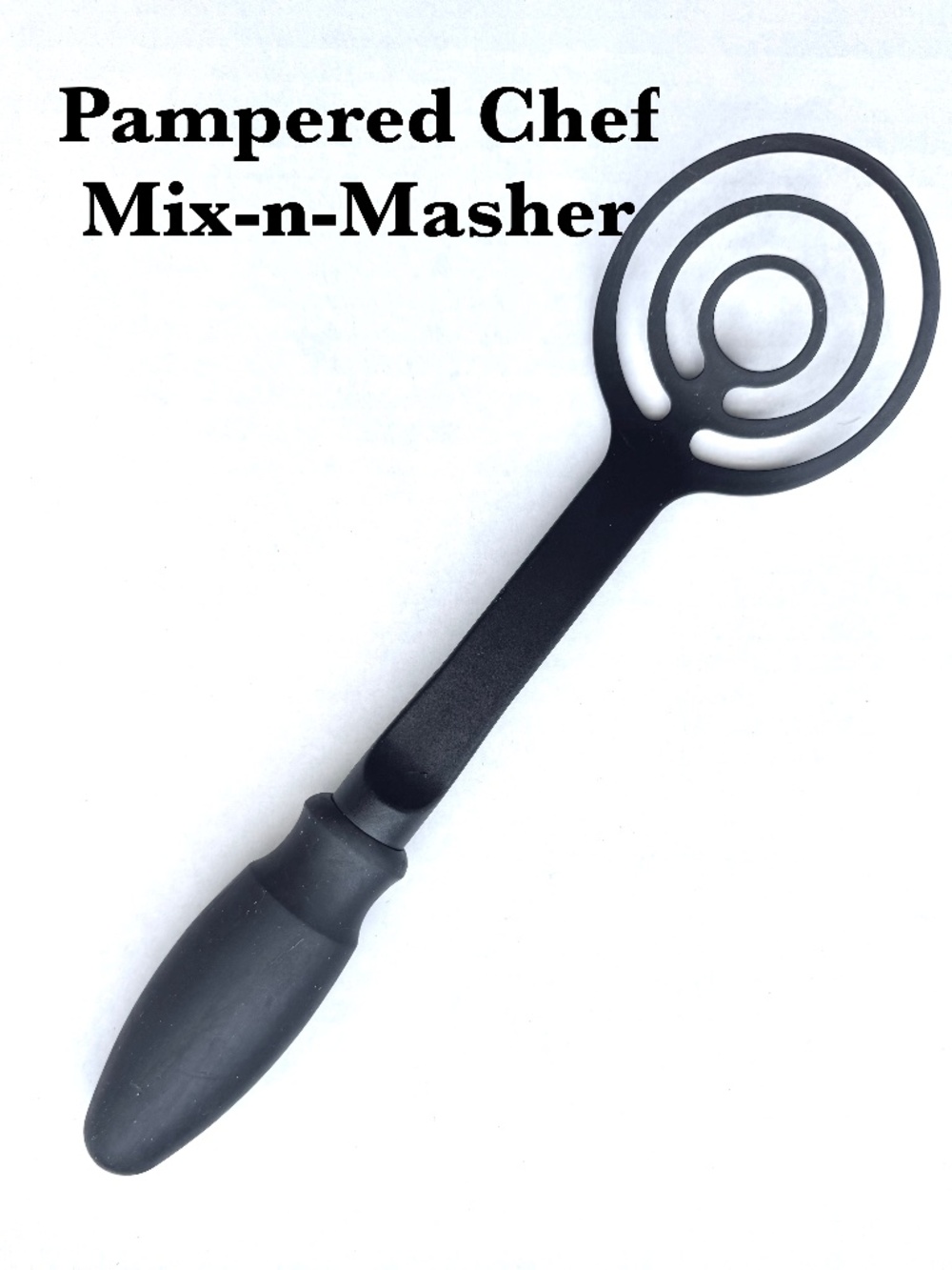 Pampered Chef Mix-n-Masher Whisk Blend Utensil Kitchen Tool Black